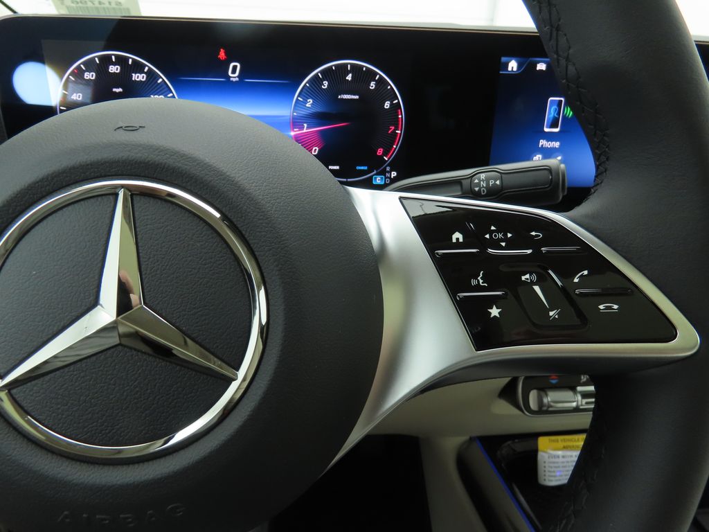 2026 Mercedes Benz GLA 250 photo 11