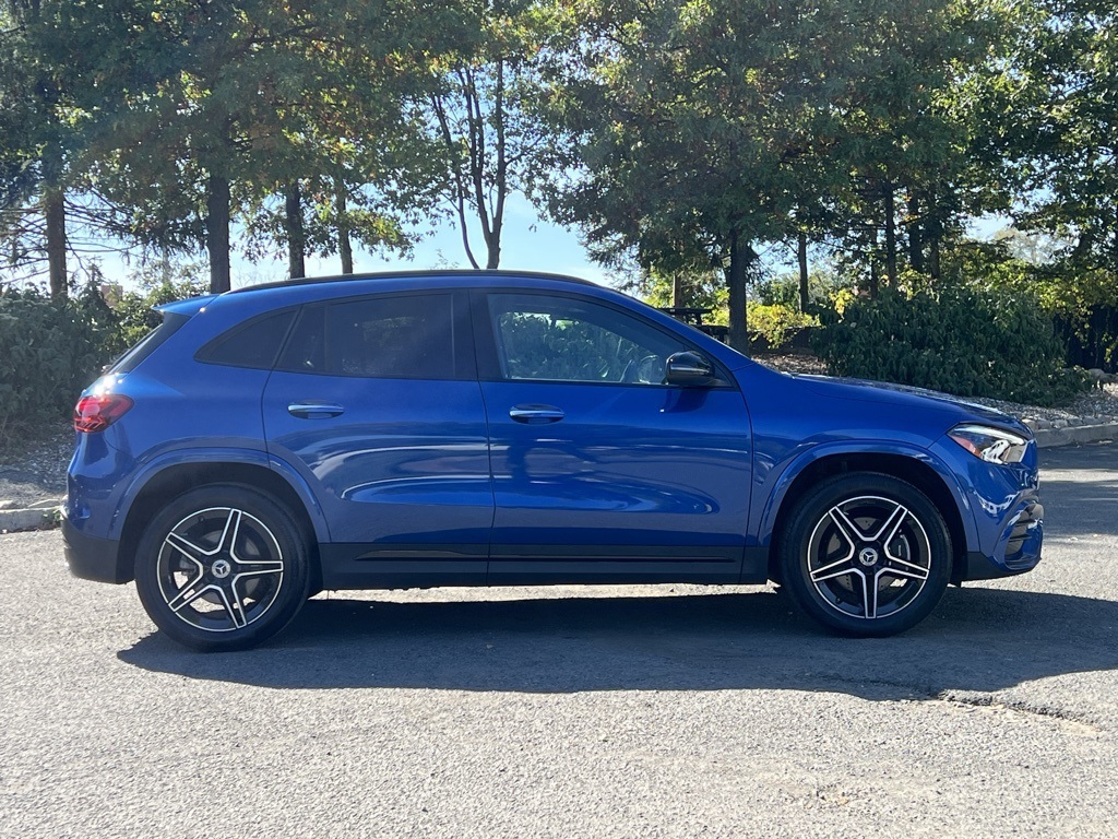 2025 Mercedes Benz GLA 250 4MATIC photo 4