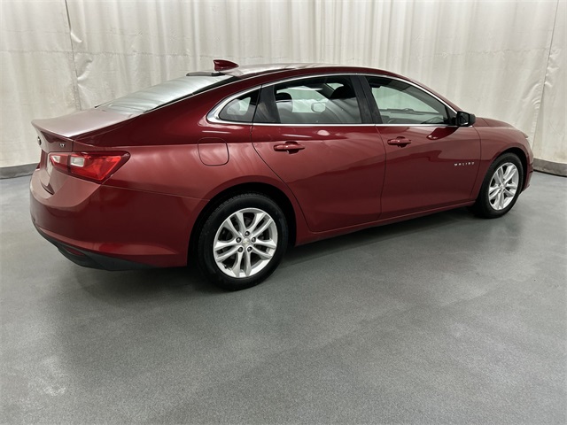 2016 Chevrolet Malibu 1LT photo 4