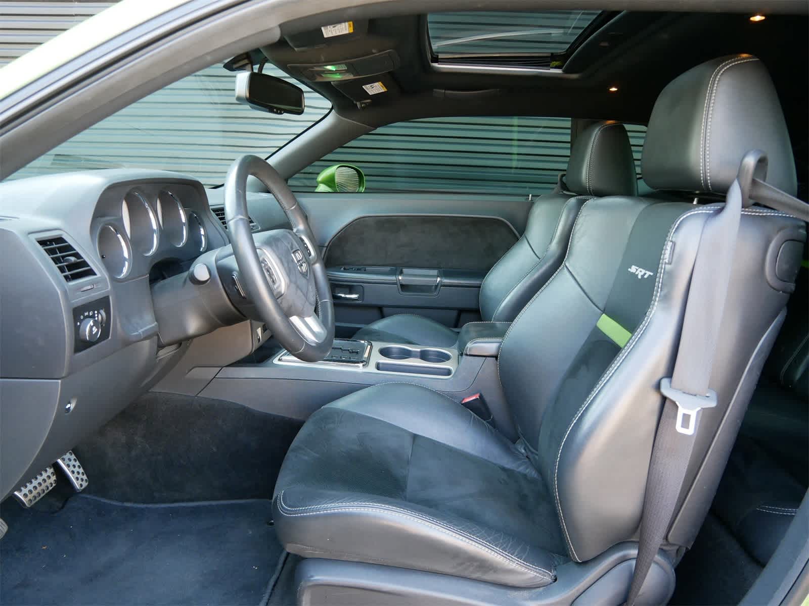 2011 Dodge Challenger SRT8 photo 5