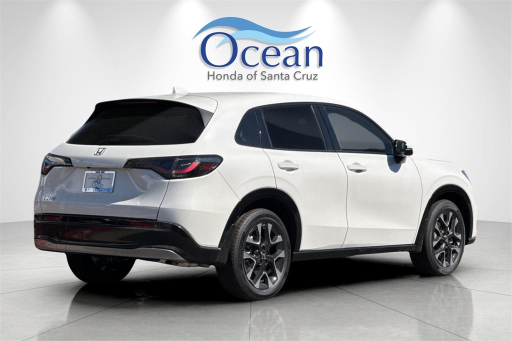 2026 Honda HR-V EX-L photo 4