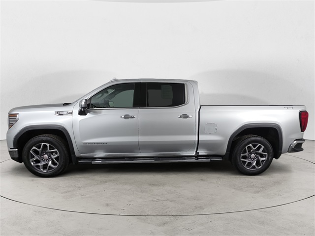 2022 Gmc Sierra 1500 SLT photo 2