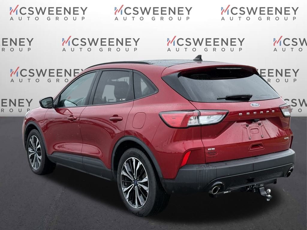 2021 Ford Escape SE photo 3