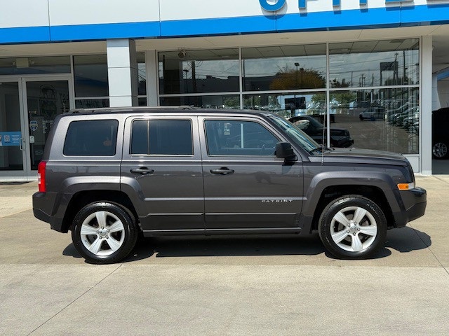 2015 Jeep Patriot Latitude photo 3