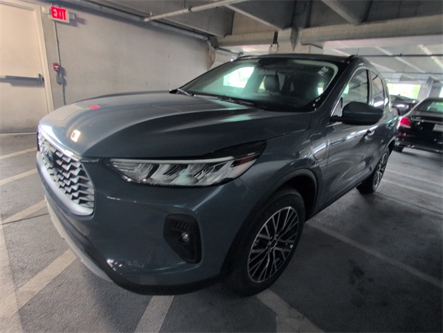 2025 Ford Escape Plug-In Hybrid Base photo 3
