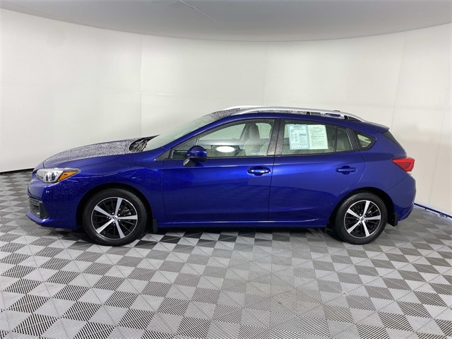 2023 Subaru Impreza Premium photo 4