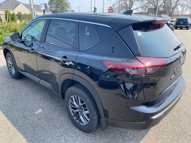 2026 Nissan Rogue S photo 3