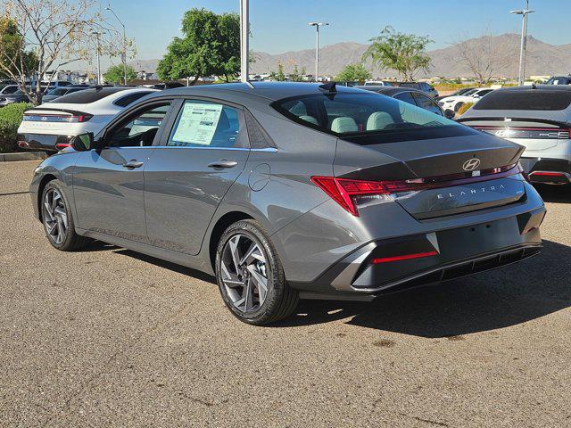 2025 Hyundai Elantra Hybrid Limited photo 5