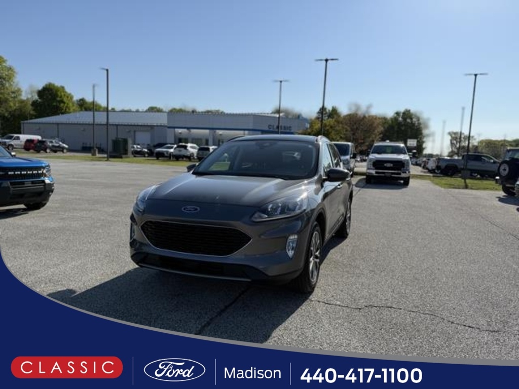 2022 Ford Escape SEL's photo