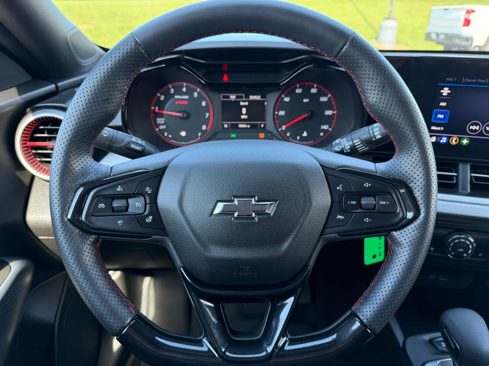 2024 Chevrolet Trax photo 13