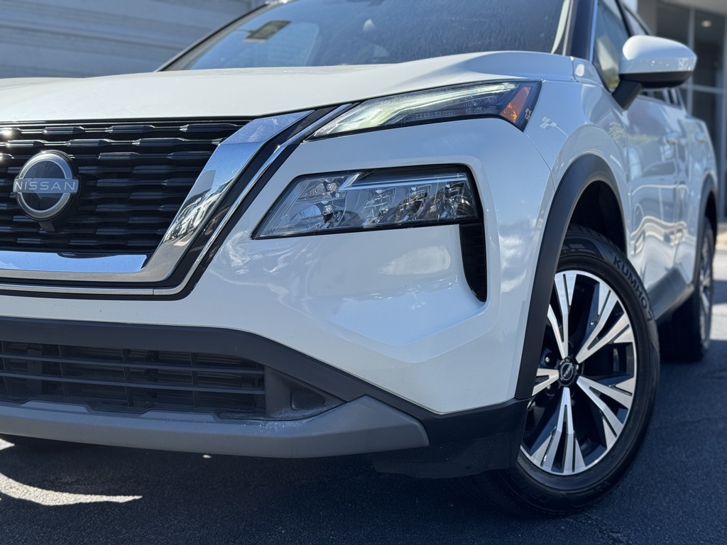2023 Nissan Rogue SV photo 4