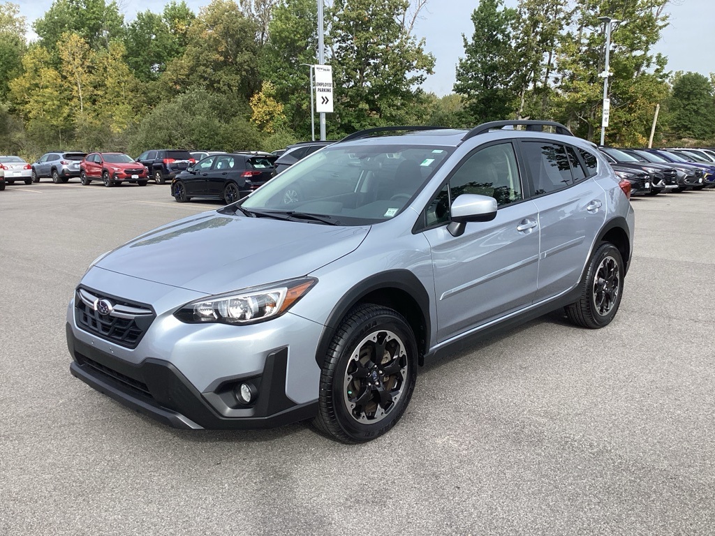 2023 Subaru Crosstrek Premium photo 3