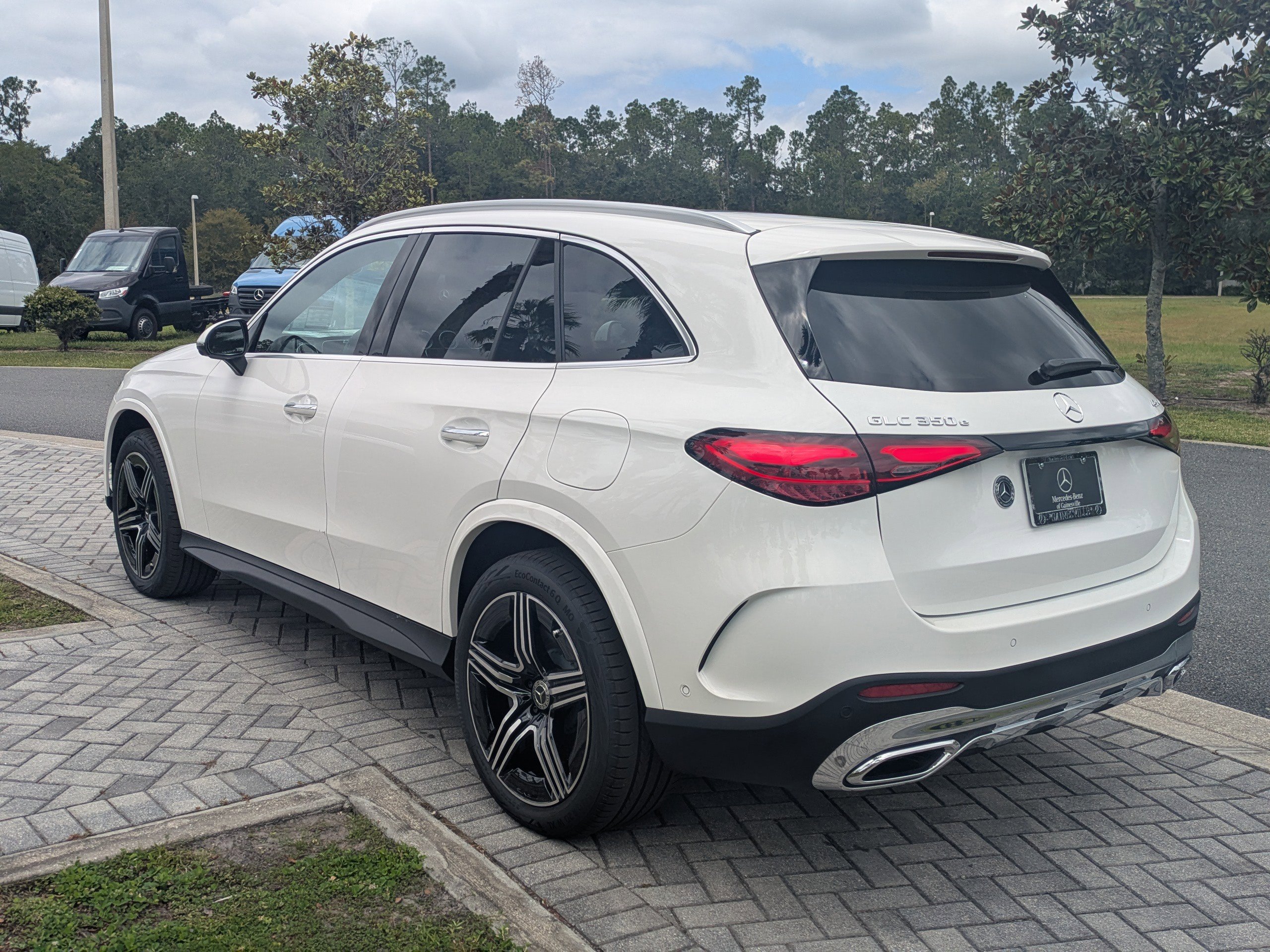 2026 Mercedes Benz GLC 350e 4MATIC photo 8