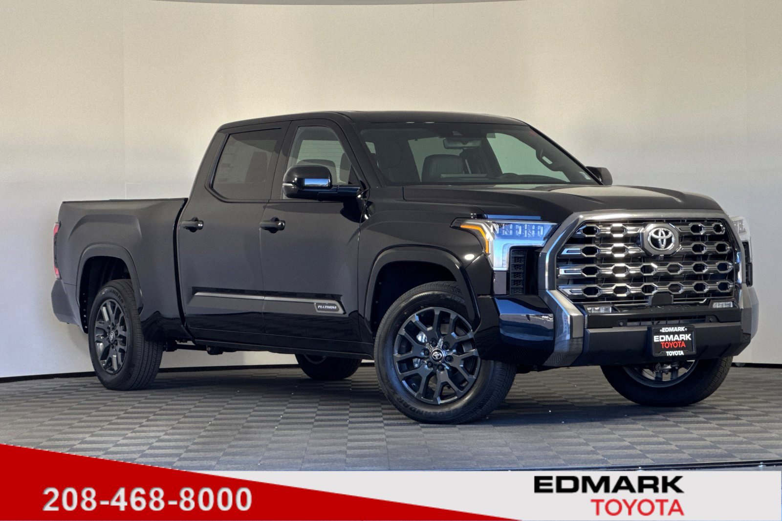 2026 Toyota Tundra Platinum's photo