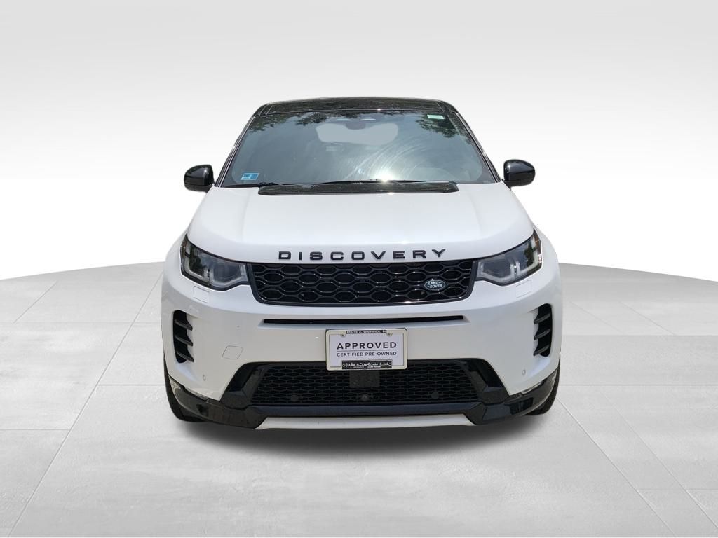 2024 Land Rover Discovery Sport SE photo 2