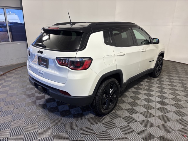 2021 Jeep Compass Altitude photo 3