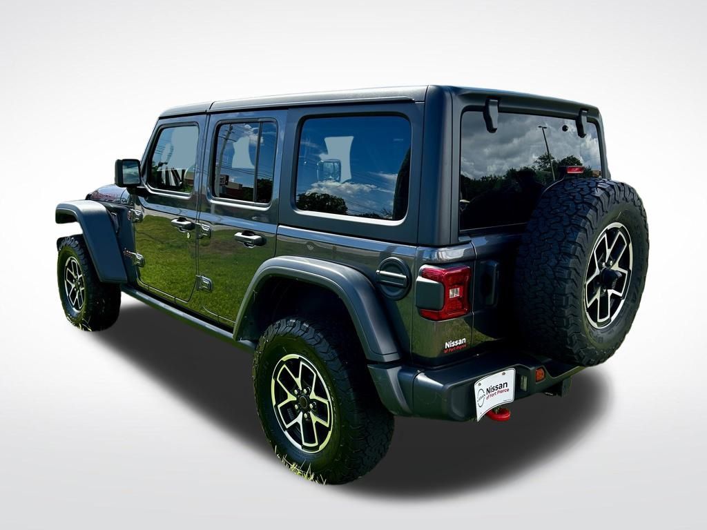 2024 Jeep Wrangler Rubicon photo 4