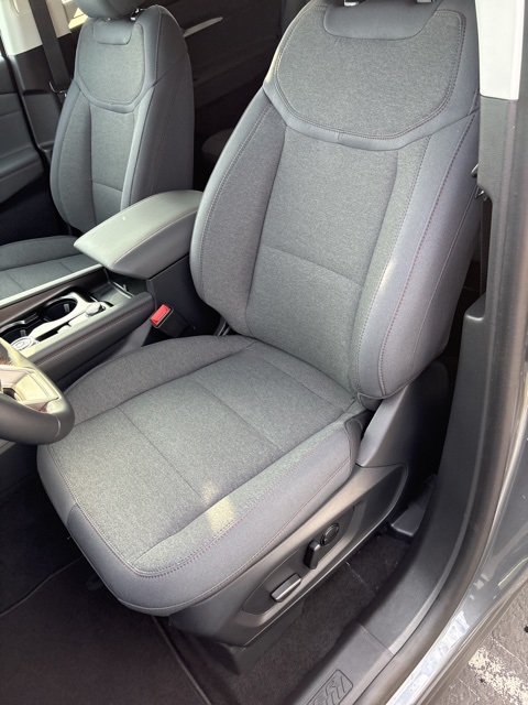 2025 Ford Explorer photo 14