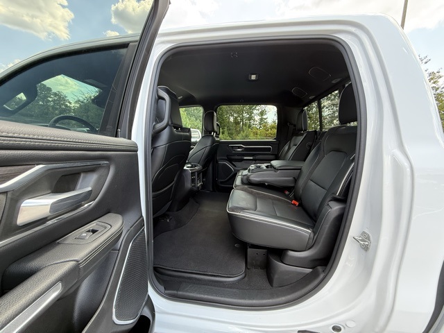 2025 Ram 1500 Laramie photo 12