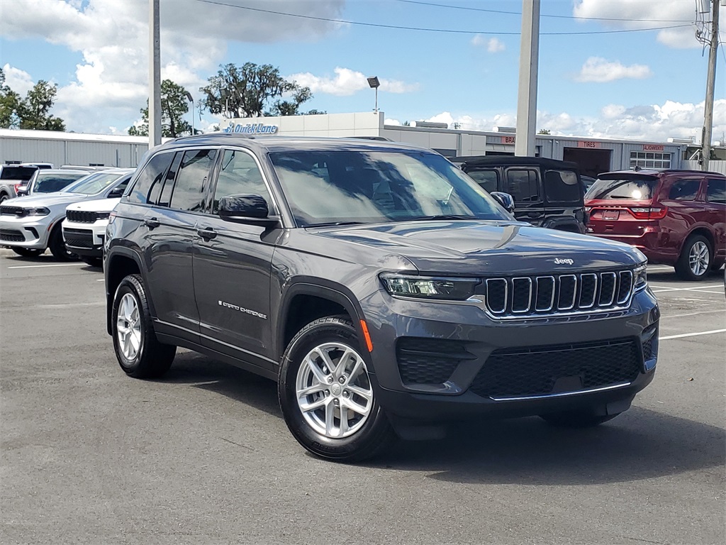 2025 Jeep Grand Cherokee Laredo X photo 32