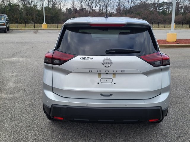 2025 Nissan Rogue S photo 3