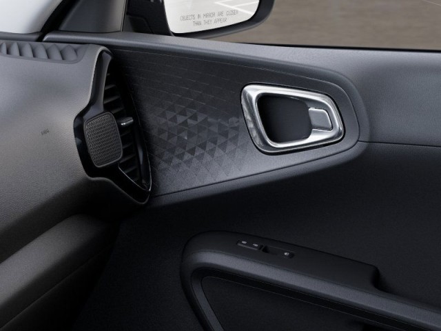 New 2025 Fusion Black Kia EX image 25