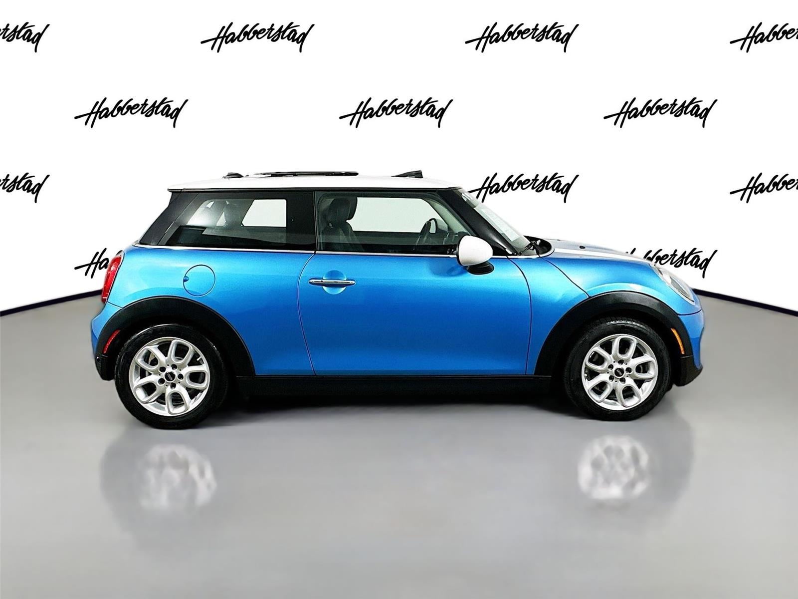 2019 Mini Cooper 2 Door Hardtop photo 4