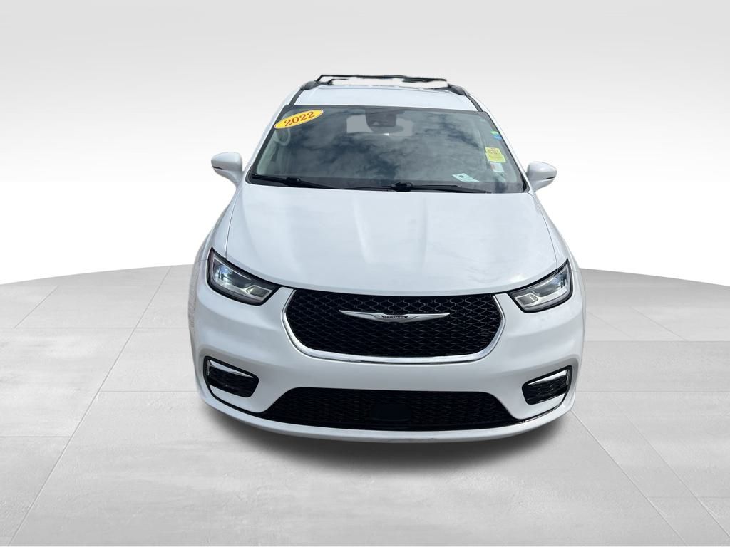 2022 Chrysler Pacifica Touring L photo 7