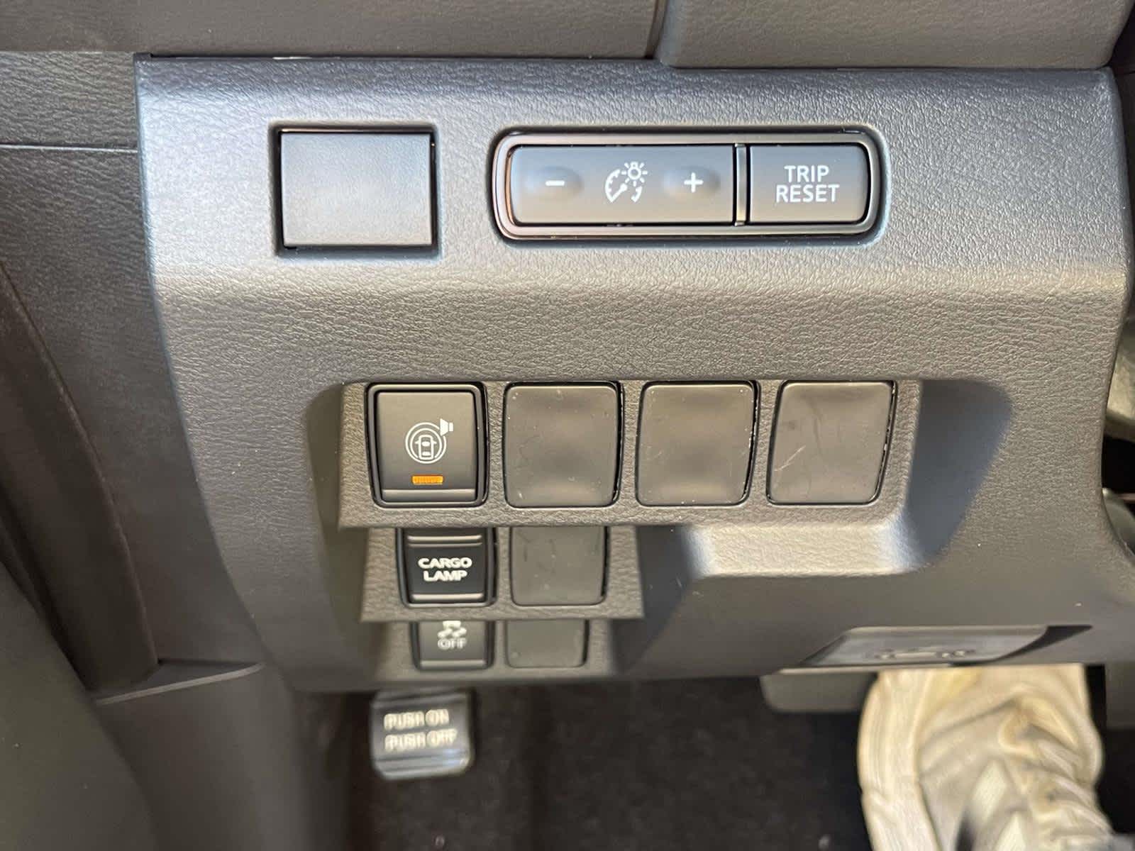 2026 Nissan Frontier SV photo 23