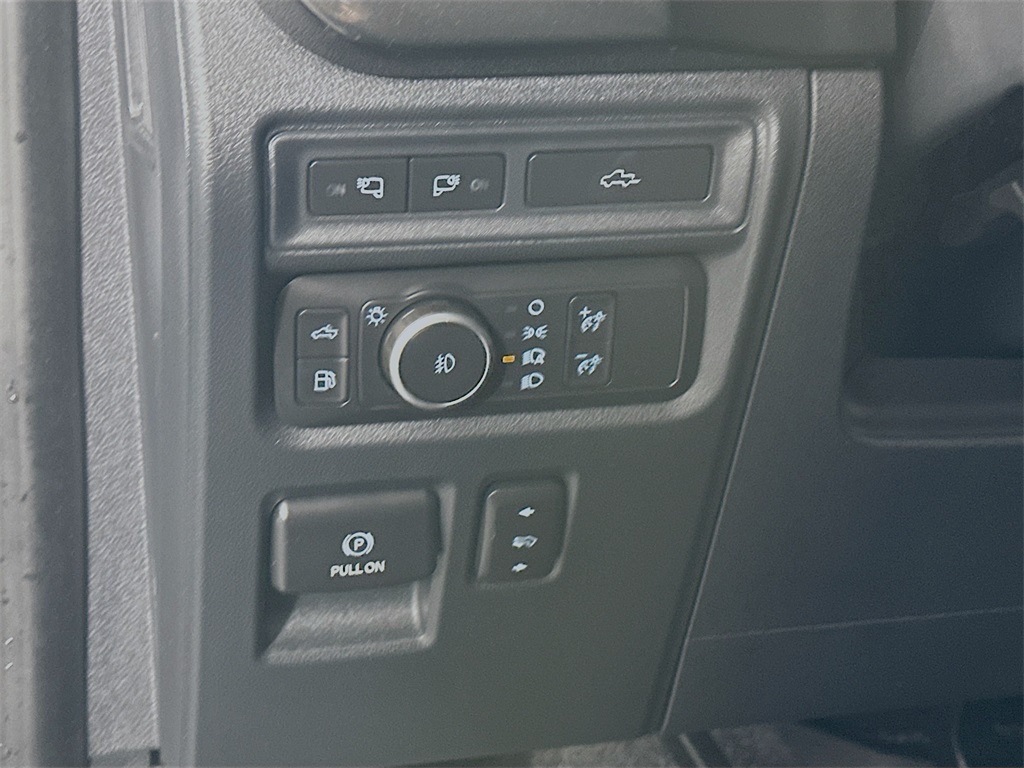 2021 Ford F-150 XLT photo 10