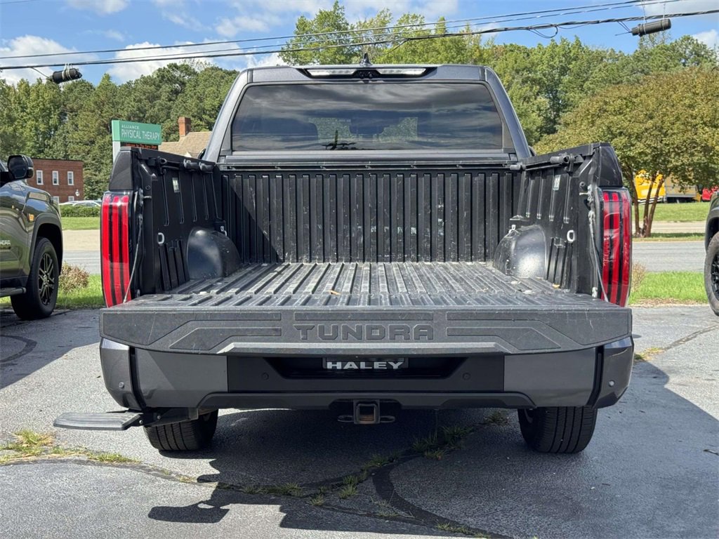 2023 Toyota Tundra Platinum CrewMax photo 12