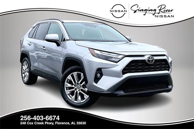 2022 Toyota RAV4 XLE Premium's photo
