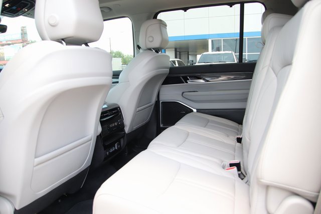 2022 Jeep Wagoneer Series II photo 23