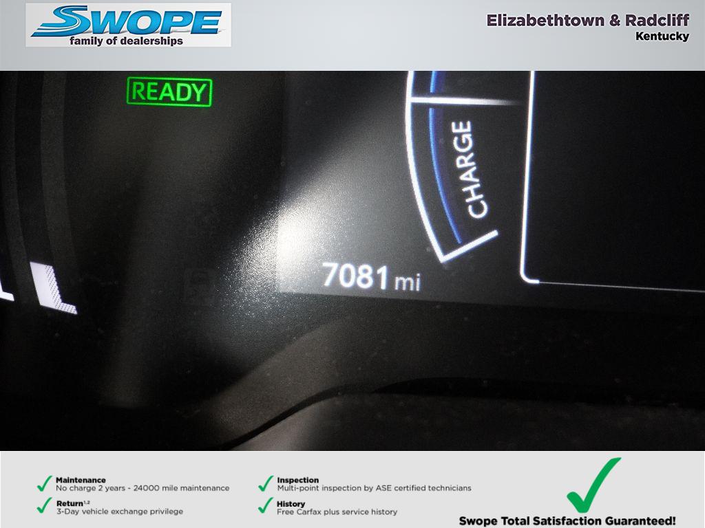 2025 Toyota Corolla Hybrid XLE photo 11