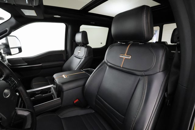 2024 Ford F-350 Platinum photo 11