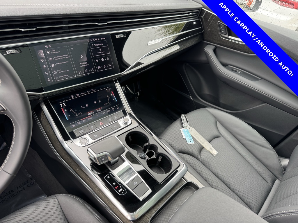 2025 Audi Q7 55 Premium Plus photo 4