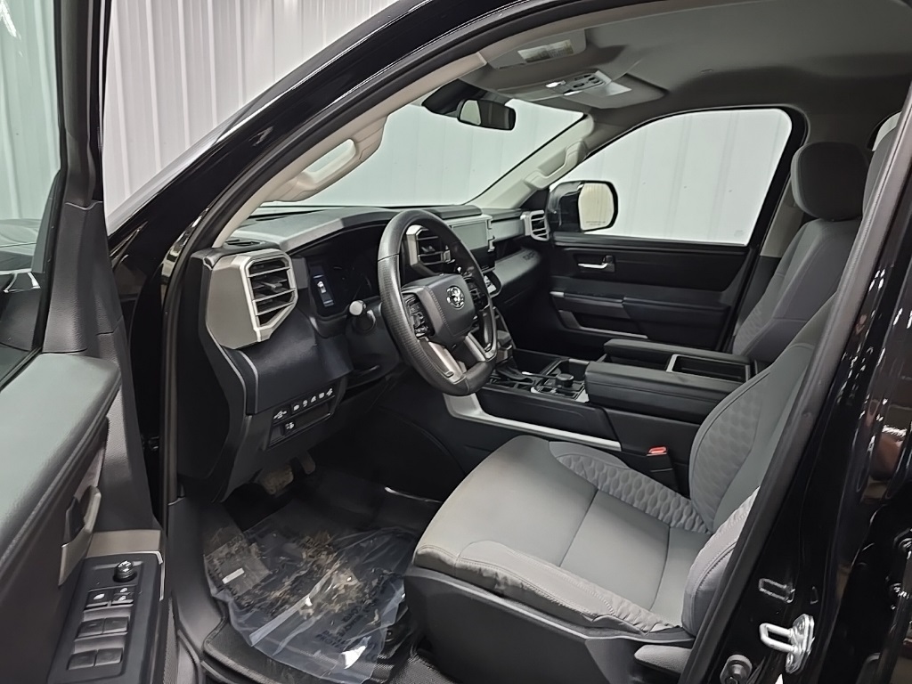 2022 Toyota Tundra SR5 photo 27
