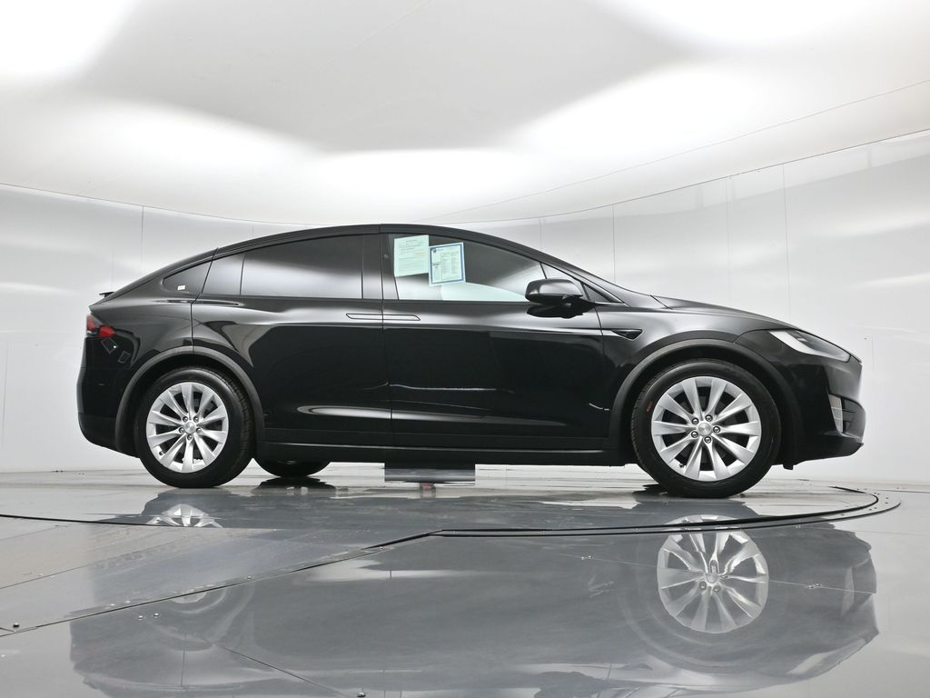 Used 2018 Tesla Model X 75D with VIN 5YJXCDE2XJF103100 for sale in Redlands, CA