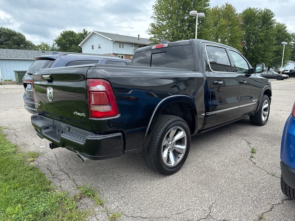 2022 Ram 1500 Limited photo 4