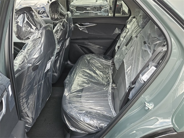 2025 Kia Niro EX Touring photo 3