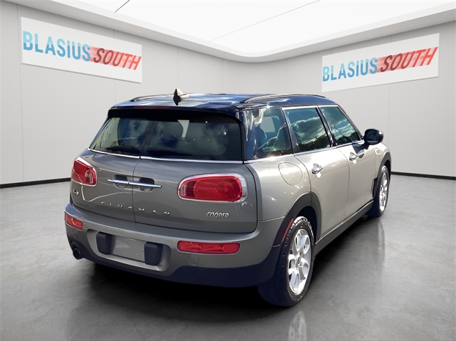 2016 Mini Clubman Base photo 3