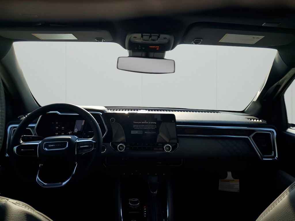 2025 Gmc Canyon Denali photo 23