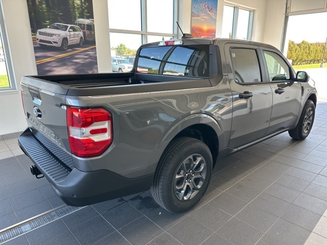 2025 Ford Maverick XLT photo 5