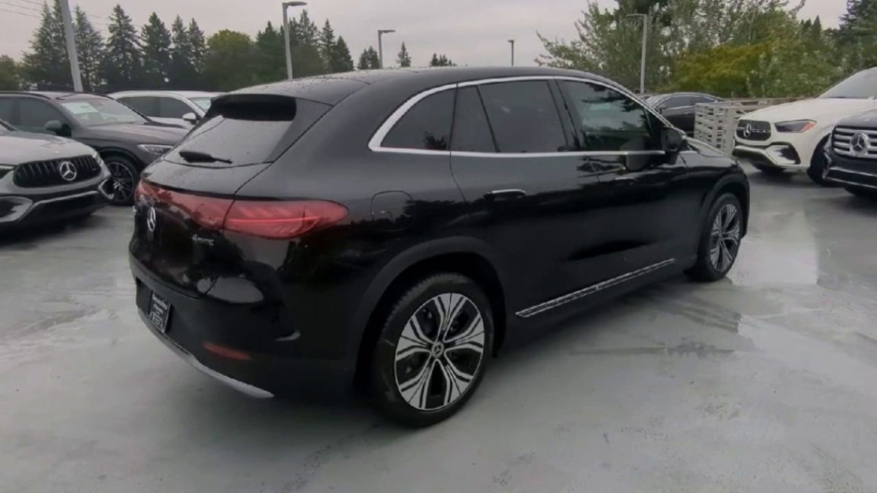 2026 Mercedes Benz EQE SUV 4MATIC photo 33
