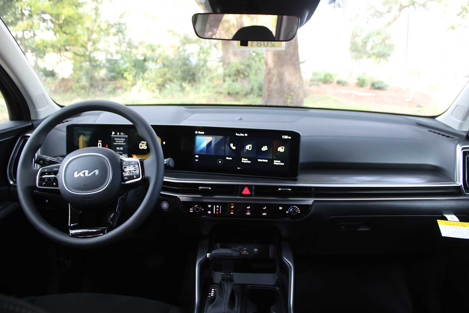 2026 Kia Sorento LX photo 19