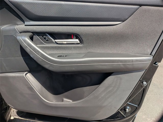 2025 Mazda CX-90 Select photo 36