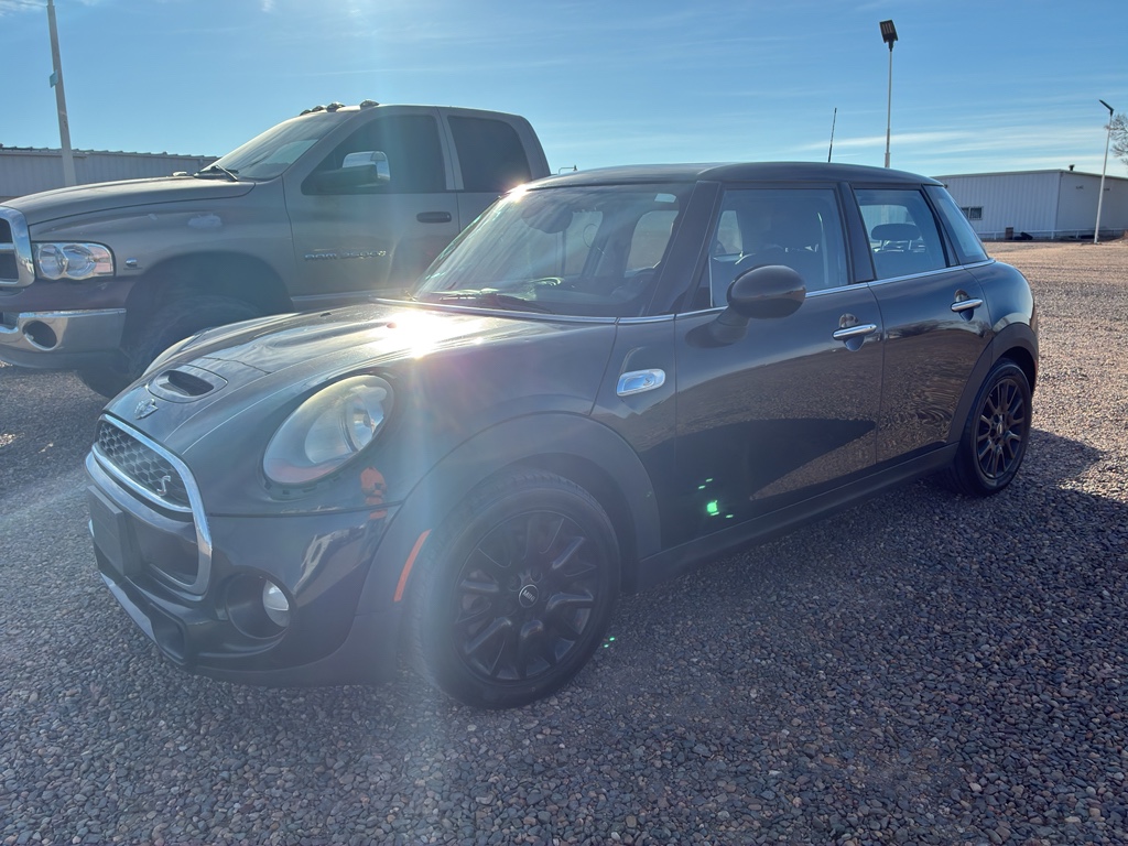 2015 MINI Cooper S's photo