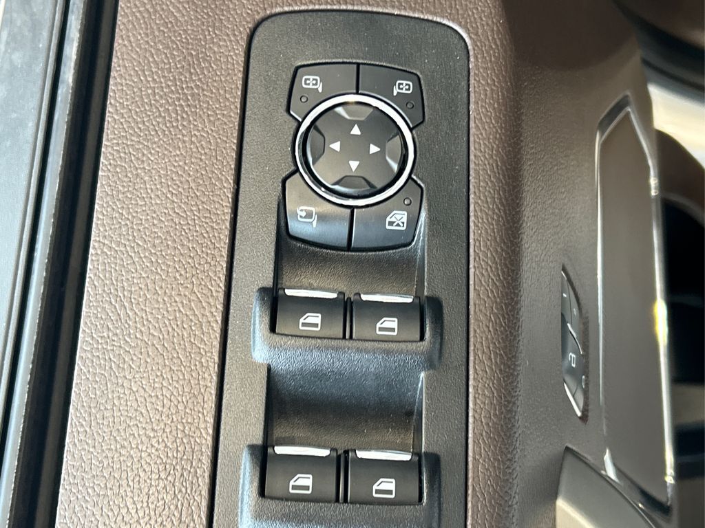 2017 Ford F-150 King Ranch photo 33