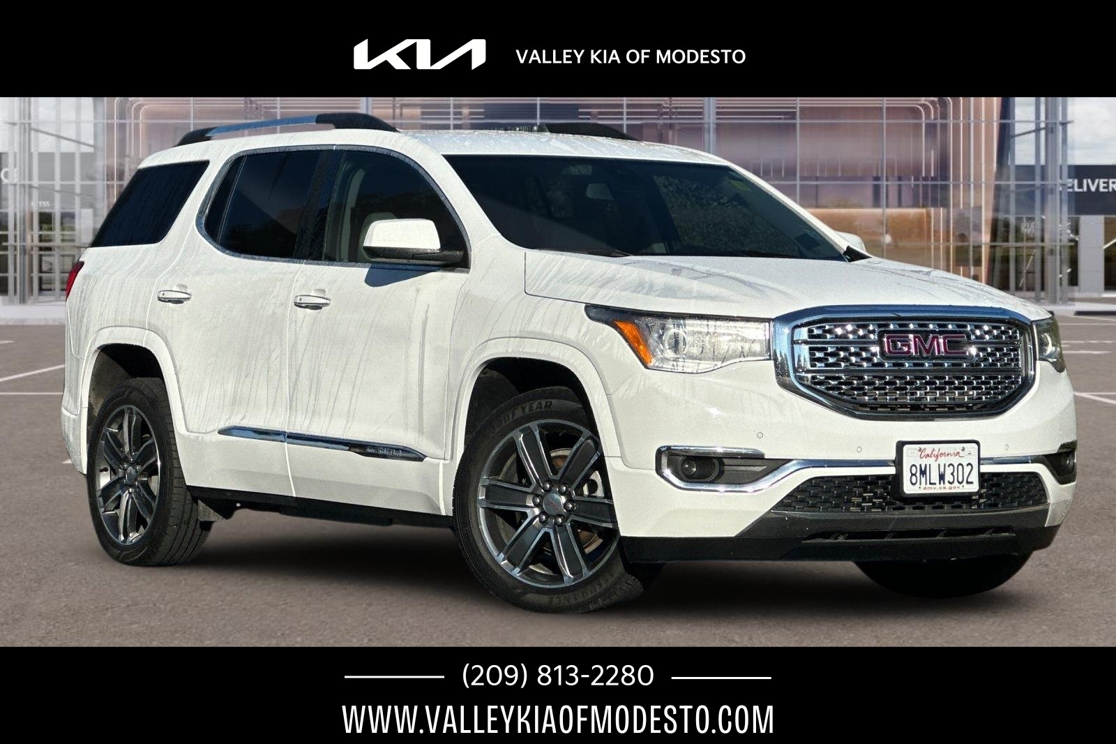 2019 GMC Acadia Denali's photo