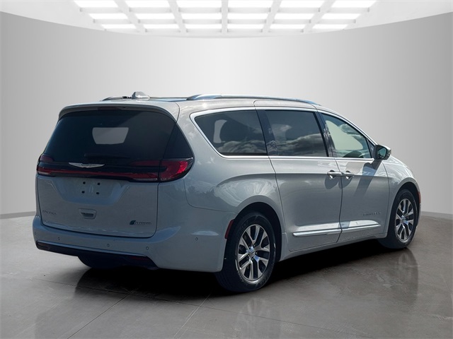 2021 Chrysler Pacifica Hybrid Pinnacle photo 7